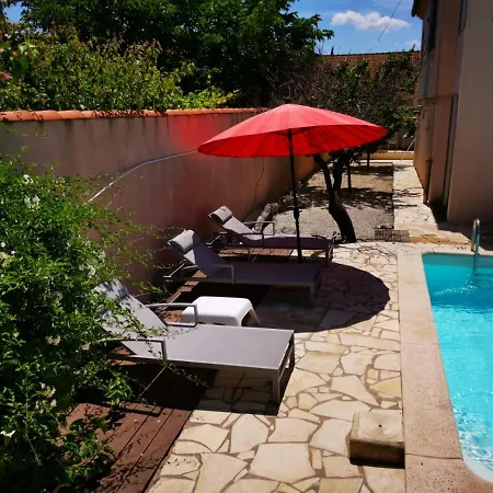 Gites Avec Grande Piscine Et Sa Terrasse Privative Bernis Buitenkant foto